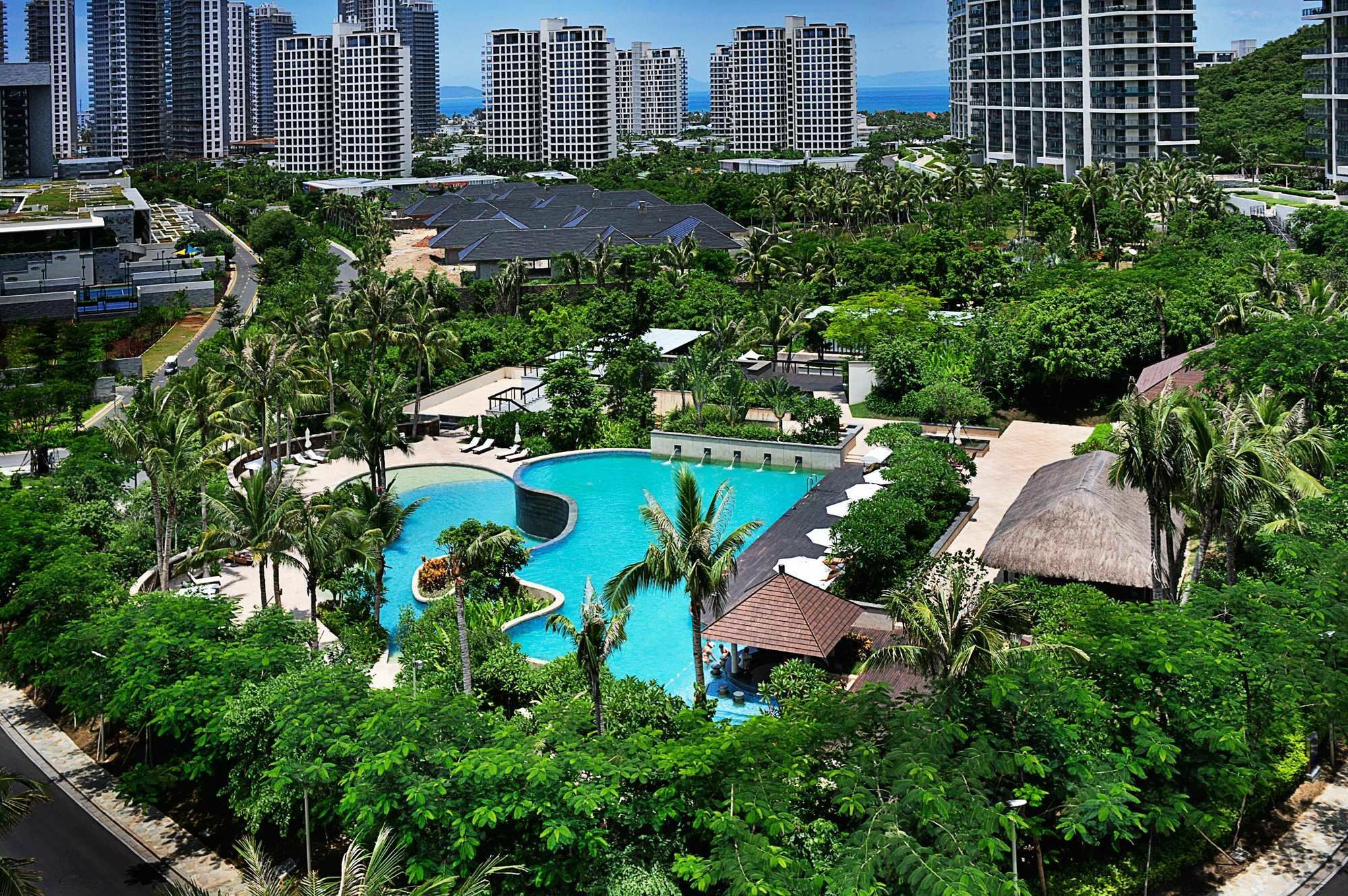 Serenity Coast All Suite Resort Sanya Exterior photo