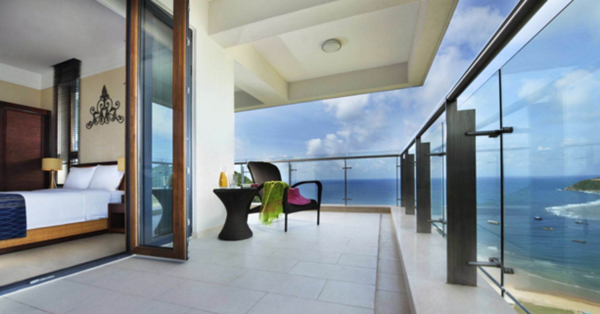 Serenity Coast All Suite Resort Sanya Exterior photo